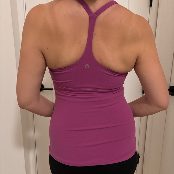 Lululemon yoga top, size 6 women’s - Picture 1 of 2